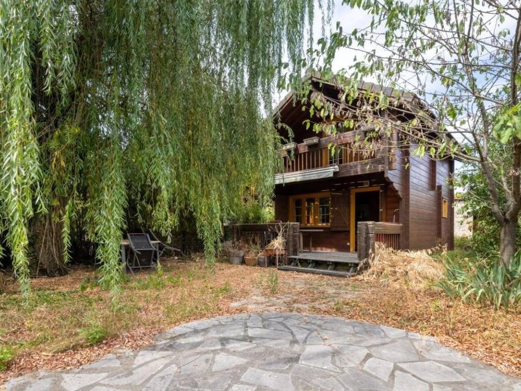 Chalet mit Garten, 50 m² – Réau (Île-de-France)